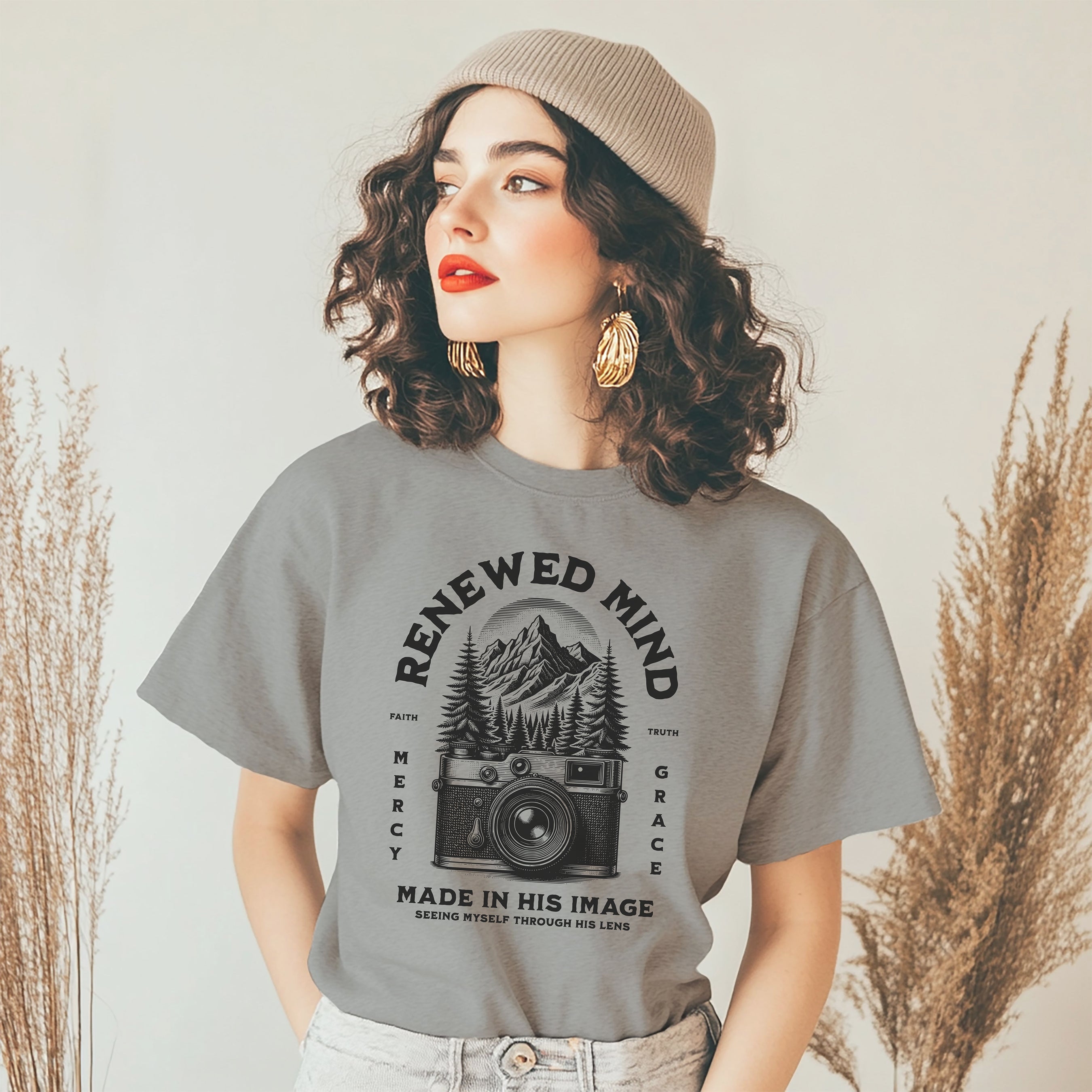 Renewed Mind – Christian Graphic Tee