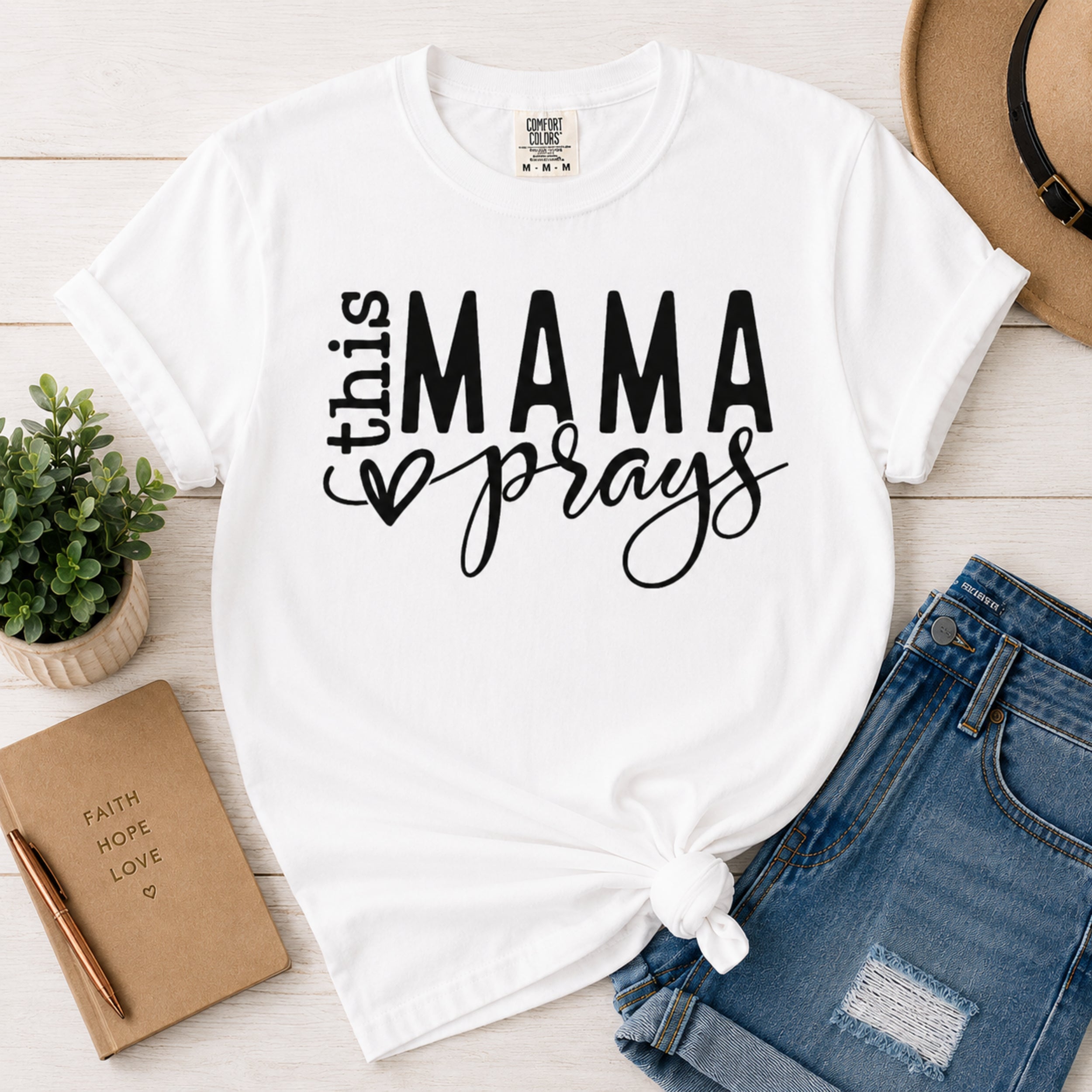 This Mama Prays – Christian Mom Tee