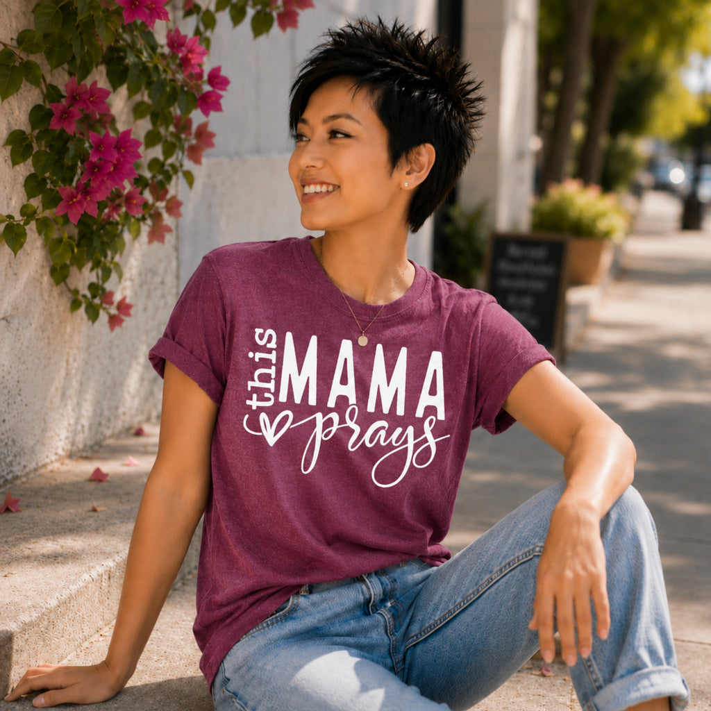 This Mama Prays – Christian Mom Tee